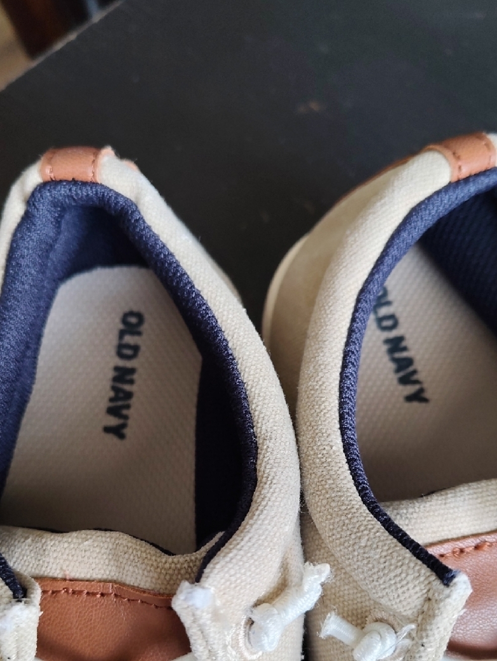 Old Navy Beige Canvas Boat Shoes with Navy Lining and Tan Trim - Picture 4 of 7